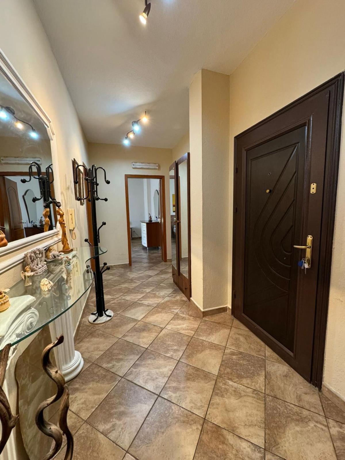 Sol Central Apartament Durrës Zewnętrze zdjęcie